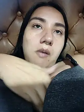 Hellen Alex online show from 22, 4, 2026