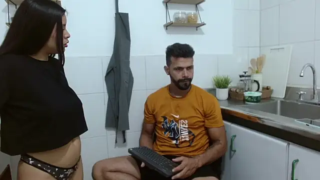 Snapshot of max_ashley_mds chatting on 22, 11, 2025 max ashley mds online show from 22, 11, 2025