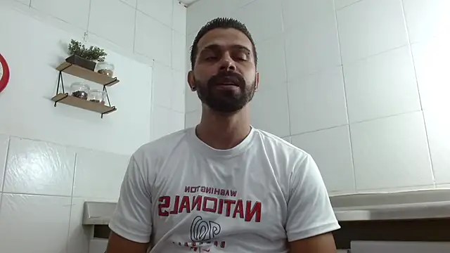 Snapshot of max_ashley_mds chatting on 16, 10, 2025 max ashley mds online show from 16, 10, 2025