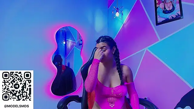 Snapshot of max_ashley_mds chatting on 24, 10, 2025 max ashley mds online show from 24, 10, 2025