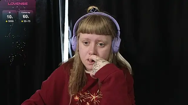 Snapshot of June_shy0 chatting on 26, 4, 2026 June shy0 online show from 26, 4, 2026