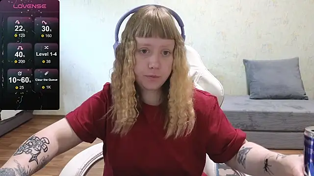 Snapshot of June_shy0 chatting on 3, 5, 2026 June shy0 online show from 3, 5, 2026