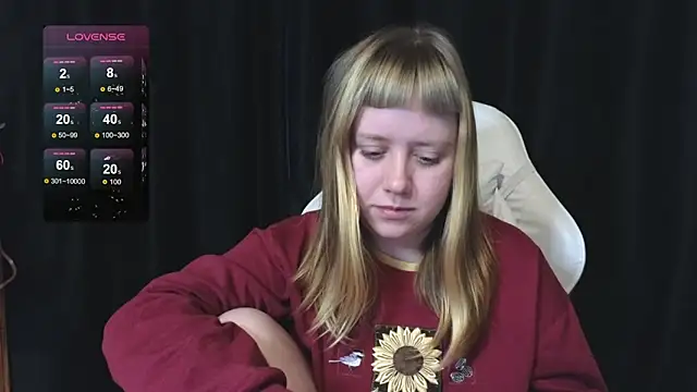 June shy0 online show from 26, 11, 2025