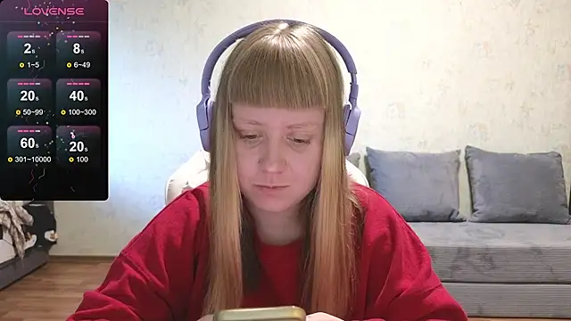 Snapshot of June_shy0 chatting on 5, 5, 2026 June shy0 online show from 5, 5, 2026