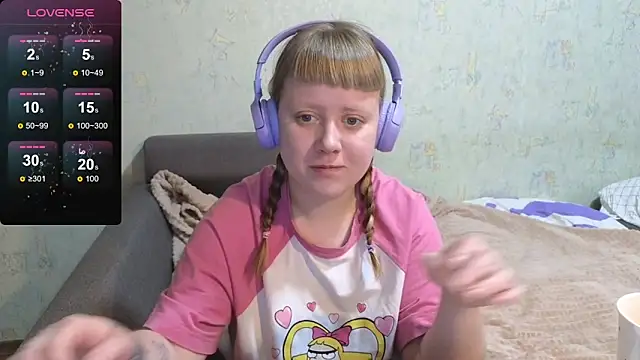 June shy0 online show from 5, 2, 2026