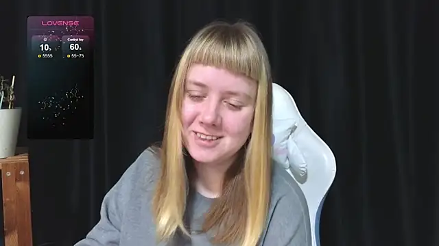 June shy0 online show from 18, 12, 2025