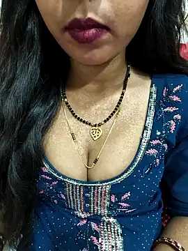 Snapshot of Sharmila-Singh chatting on 7, 6, 2026 Sharmila-Singh online show from 7, 6, 2026
