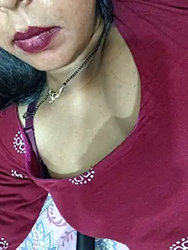 Snapshot of Sharmila-Singh chatting on 9, 7, 2026 Sharmila-Singh online show from 9, 7, 2026