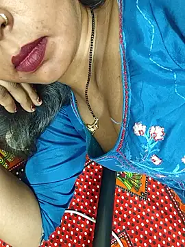 Snapshot of Sharmila-Singh chatting on 1, 7, 2026 Sharmila-Singh online show from 1, 7, 2026