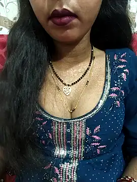 Snapshot of Sharmila-Singh chatting on 7, 6, 2026 Sharmila-Singh online show from 7, 6, 2026