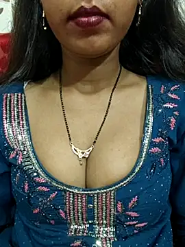Snapshot of Sharmila-Singh chatting on 11, 7, 2026 Sharmila-Singh online show from 11, 7, 2026