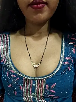 Snapshot of Sharmila-Singh chatting on 11, 7, 2026 Sharmila-Singh online show from 11, 7, 2026