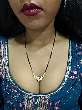 Snapshot of Sharmila-Singh chatting on 14, 7, 2026 Sharmila-Singh online show from 14, 7, 2026