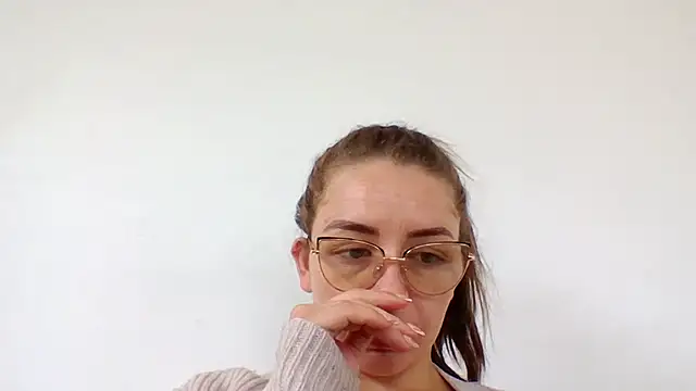 Snapshot of _isaabellaa chatting on 28, 2, 2025 isaabellaa online show from 28, 2, 2025