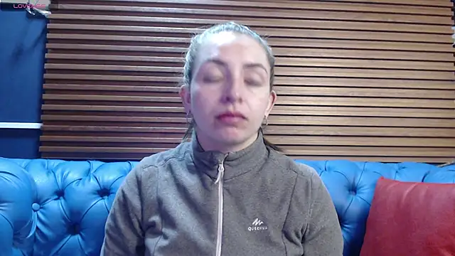 Snapshot of _isaabellaa chatting on 13, 2, 2025 isaabellaa online show from 13, 2, 2025