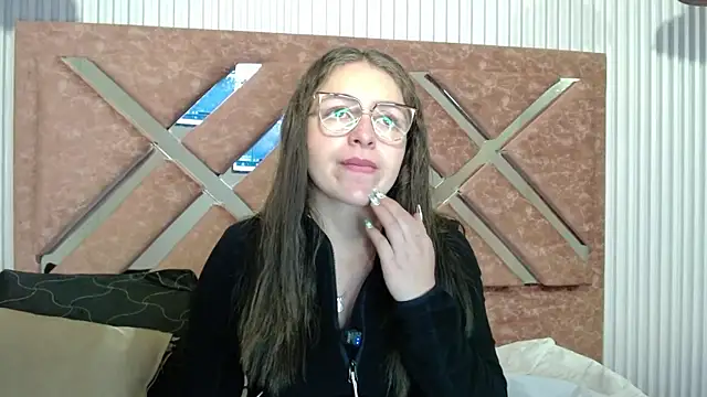 Snapshot of _isaabellaa chatting on 19, 5, 2026 isaabellaa online show from 19, 5, 2026