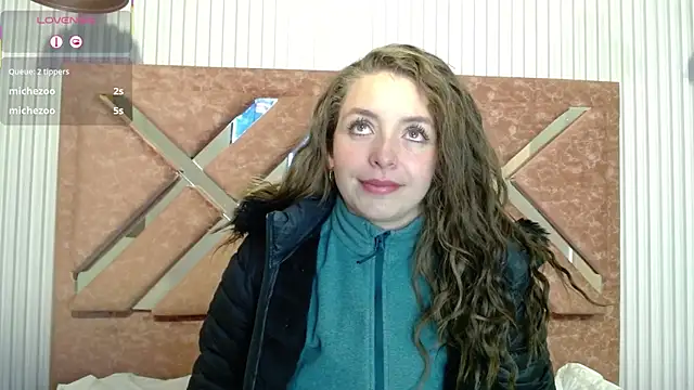  isaabellaa online show from 12, 4, 2026