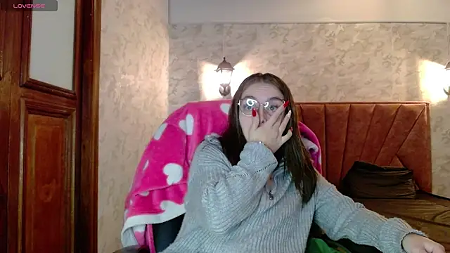 Snapshot of _isaabellaa chatting on 12, 9, 2025 isaabellaa online show from 12, 9, 2025