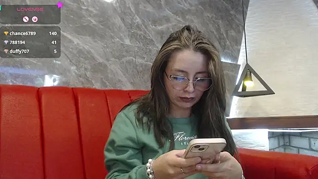 Snapshot of _isaabellaa chatting on 18, 3, 2025 isaabellaa online show from 18, 3, 2025