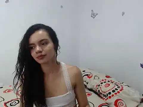 Snapshot of helen_kinett chatting on 18, 3, 2025 helen kinett online show from 18, 3, 2025