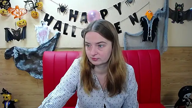 Snapshot of FreyaDak chatting on 26, 10, 2025 FreyaDak online show from 26, 10, 2025