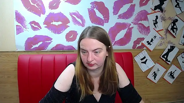 Snapshot of FreyaDak chatting on 14, 10, 2025 FreyaDak online show from 14, 10, 2025