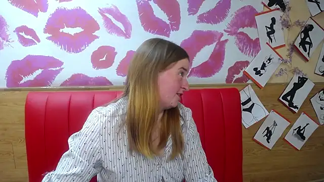 Snapshot of FreyaDak chatting on 26, 9, 2025 FreyaDak online show from 26, 9, 2025