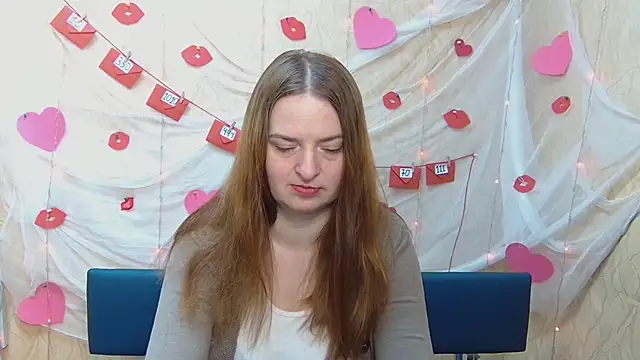 Snapshot of FreyaDak chatting on 9, 3, 2025 FreyaDak online show from 9, 3, 2025