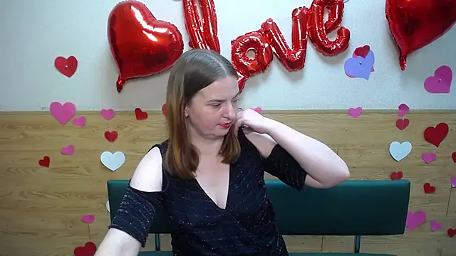 Snapshot of FreyaDak chatting on 14, 3, 2025 FreyaDak online show from 14, 3, 2025