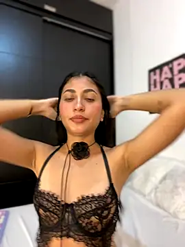 Sweetnaughtygirl  online show from 14, 11, 2025