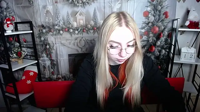 BeatriceFly online show from 12, 1, 2026