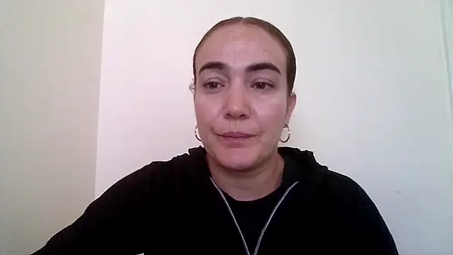 Snapshot of skayhot_ chatting on 20, 5, 2026 skayhot online show from 20, 5, 2026