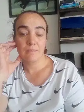 skayhot  online show from 2, 2, 2026