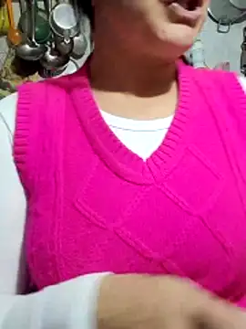 skayhot  online show from 17, 12, 2025