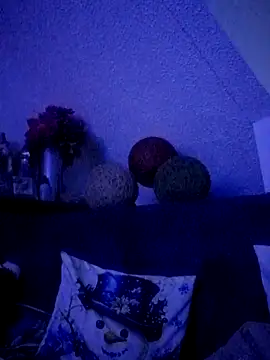 skayhot  online show from 21, 12, 2025