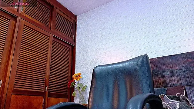 Celeste sanz online show from 15, 11, 2025