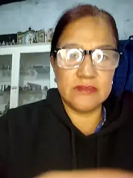 Edged Hot69 online show from 12, 10, 2025