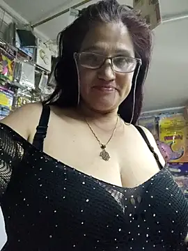 Edged Hot69 online show from 13, 11, 2025