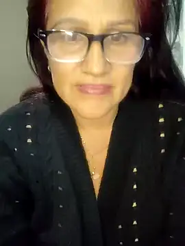 Edged Hot69 online show from 18, 10, 2025