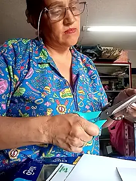 Edged Hot69 online show from 4, 3, 2026