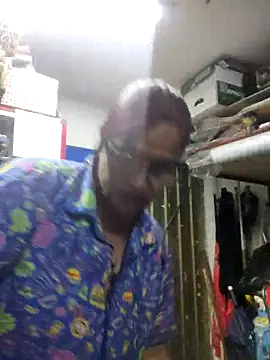 Edged Hot69 online show from 28, 10, 2025