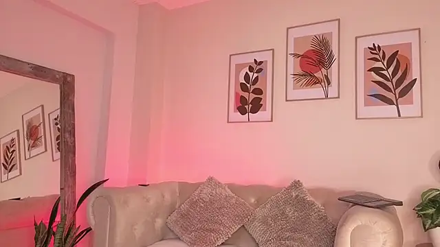 DahianaWalcott online show from 20, 2, 2026