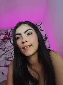 victoria-henaoo online show from 27, 10, 2025