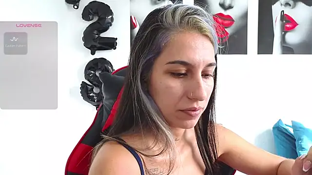 tammyandrade  online show from 1, 10, 2025