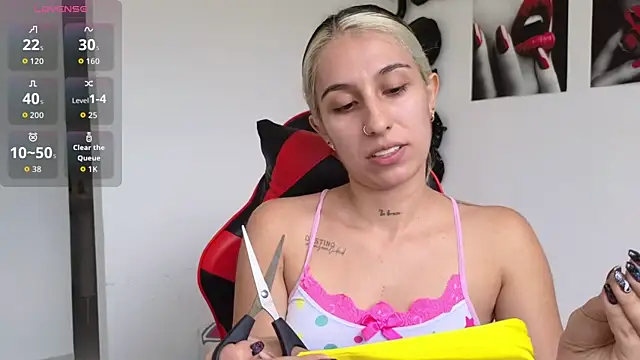 tammyandrade  online show from 24, 10, 2025