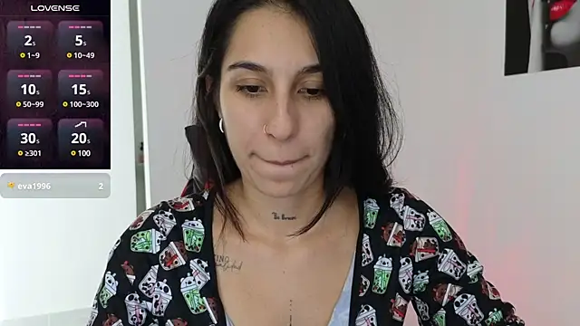 tammyandrade  online show from 1, 3, 2025
