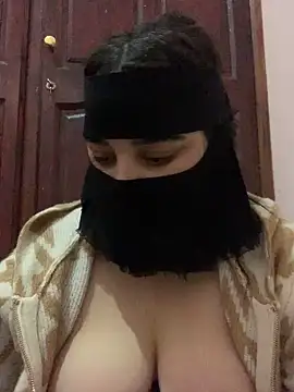 Miss-Soka online show from 5, 1, 2025