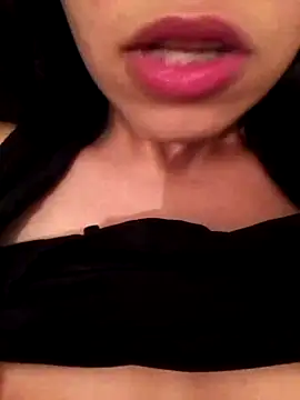 Snapshot of 3ashi9aa chatting on 5, 2, 2025 3ashi9aa online show from 5, 2, 2025