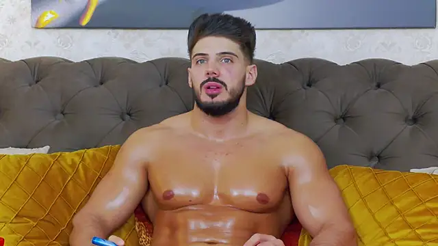 Snapshot of DustinKeent chatting on 6, 2, 2025 DustinKeent online show from 6, 2, 2025