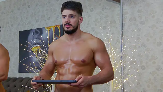 Snapshot of DustinKeent chatting on 14, 2, 2025 DustinKeent online show from 14, 2, 2025